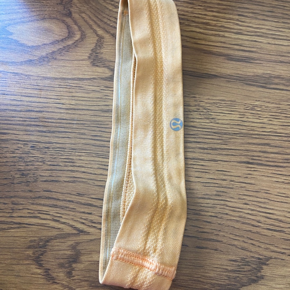 Lululemon headband